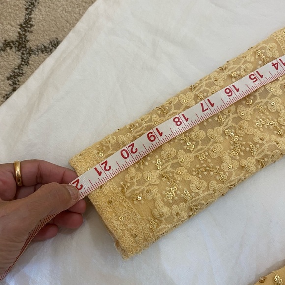 Indian outfit - Picture 8 of 13